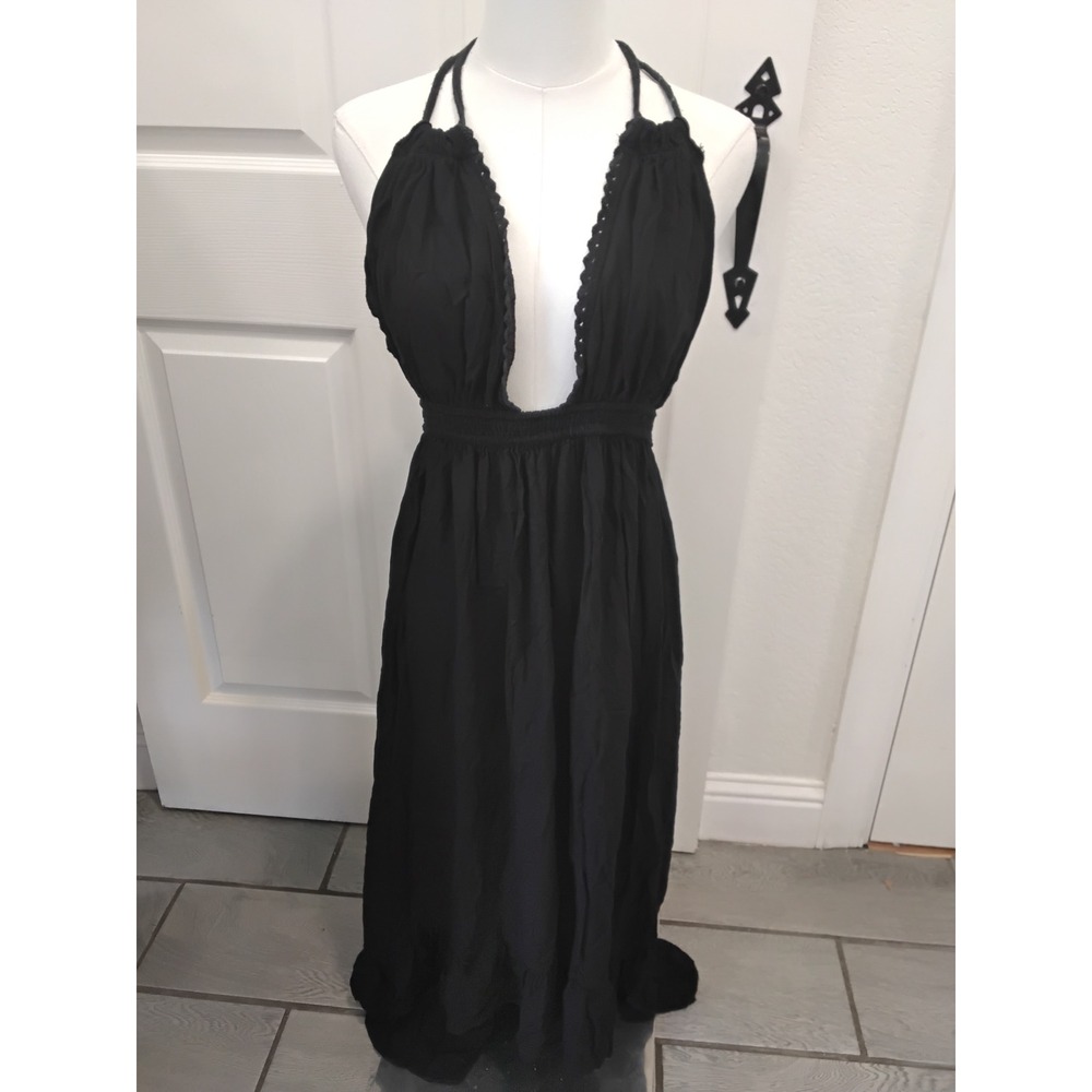 Boho Me Black Halter Maxi Dress Deep V-Neck Lace Trim Ruffle Hem Medium